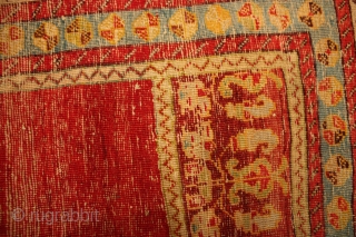 Antique Turkish	Sivas Rug,

Size cm:165 x 125
Size ft:5'6 x 4'2
Code No:R6038
Availability:In Stock, This rug is over hundred years old and some minor damage           