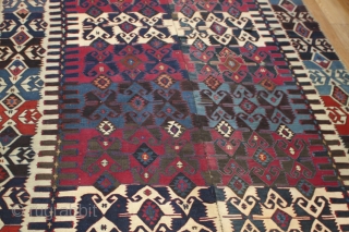 Beautiful hand-woven Tribal and Village Antique Turkish Konya Kilim Rug, Size 350 x 185cm.
This piece is Over Hundred years old and in very good condition.        