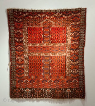 Some images of LARTA, London Antique Rug and Textile Arts fair, 2012 courtesy of Seref Ozen!                 