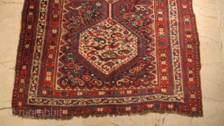 Antique Shiraz rug wonderful colours and it is need some repair 2,62x1,60 cm Circa 1910
SOLD THANKS                 