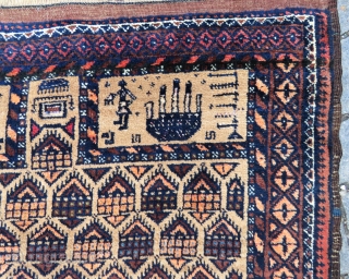 Antique Baluch rug wonderful colors and excellent condition all original size :1,23x0,83cm  Circa 1900-1910                  