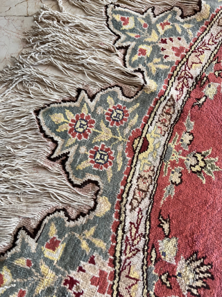 Old round silk Turkish rug 7’x7’ feet ( 2,13x2,13 cm ) nice silk and excellent condition all original AVAILABLE if you need more information please contact sahcarpets@gmail.com 
#round #circcle #silk #silkrug #silkcarpet  ...