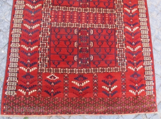 Antique Turkoman Yamud Engsi nice colors and very good condition size 1,66x1,26 cm (50 x 65 inches ) Circa 1900             