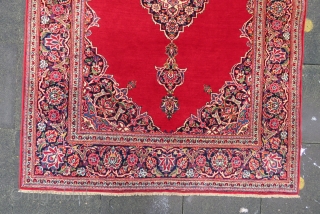 Wonderful Kashan rug all original and excellent condition Circa 1930                       
