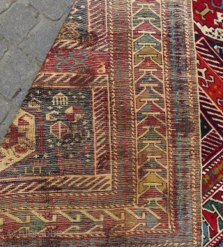 Antique Shirvan rug wonderful colors and very good condition all original it has camel wool and very good pile has size 1,37x1,14 cm Circa 1900        