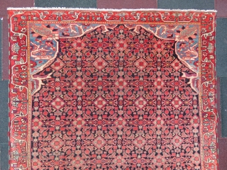 Antique Persian Malayer rug in very nice condition and very nice colours, all original. Circa: 1910-15.

Size:200x135 centimeters.                