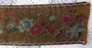 Antique tapestry technic belt wonderful colors and excellent condition all original size 1,23 x 15 cm Circa 1890-1900               