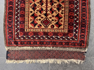 Antique Baluch Prayer rug part of silk nice long kilim and nice camel hair all nice.
İf you need any more information please contact sahcarpets@gmail.com or for Whatsapp +905358635050 
Thank you very much  ...