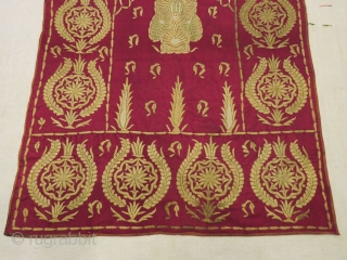 Ottoman antique embroidery prayer textile. 18th century, in perfect condition. As see in the photos.
                  