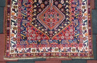 Khamseh Rug wonderful colors and excellent condition all original size 2,70x1,33 cm (8''8 x 4''4 ) foot Circa 1900-1910              