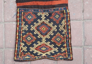 Antique Caucasian Bag Jajim technic

Size: 0,32 x 0,33 cm                        