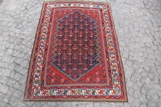 Antique Malayer carpet 19. century very nice condition , wonderful colours size: 1,40 X 1,96 cm                 