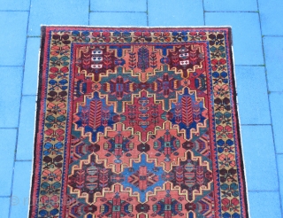 Antique Bahtiar rug very nice colors and nice condition all original size 2,03x1,30 cm 6'6''x4'3'' feet Circa 1900               