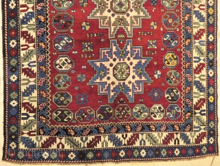 Antique Kuba Shirvan Lesghe wonderful colors and very nice condition all original some aria 02 % low pile  size : 2,60 x 1,26 cm Circa 1890-1900      