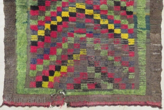 Mut Tulu prayer design wonderful colors with purple sheep wool and in nice condition it has very small repair  all original size 2,00x1,38 cm Circa 1900-1910      