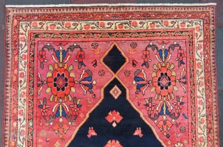 Antique Ferhan Malayer rug wonderful colors and excellent condition all original size 2,03x1,30 cm Circa 1900-1910                 