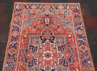 Antique Heriz Carpet wonderful colors and very nice condition all original size 2,90x1,96 cm Circa 1900                 