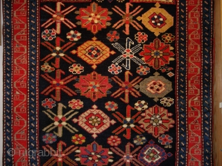 Karabag Prayer rug wonderful colours and excellent condition  Size: 1,73 X 1,02 cm Circa 1910 or 1920               