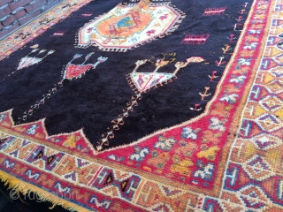 Pile carpet Taznak area,
Moroco 210x 320cm

                           