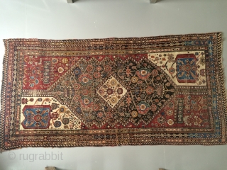 Fine and colorful antique Qasshgai rug 100x200 cm
Worn                         