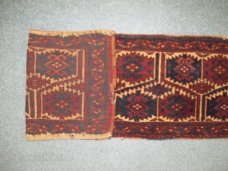 Ersari Torba, Late 19th century, Natural dyes, Original condition, Size: 150 x 42 cm.                   