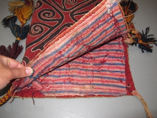 Central asian (Uzbekistan) Felt Tent-Bag, Early 20th century, Very good condition, Size: 67 x 32 cm.                 