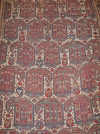 Qashgai Long Rug                              