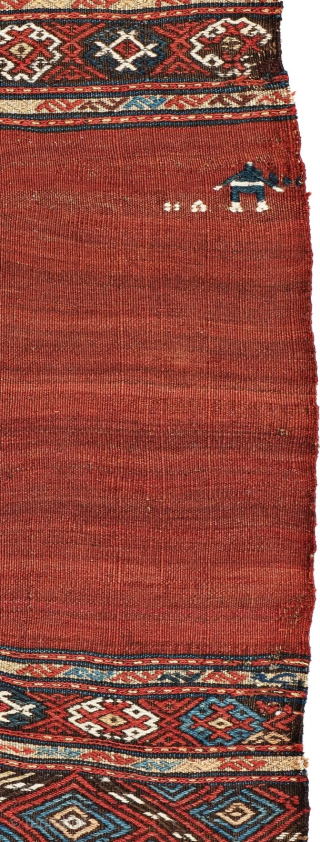 Bergama Mafrasch Kelim
138 x 94 cm (4' 6" x 3' 1") early 20th century                    ...