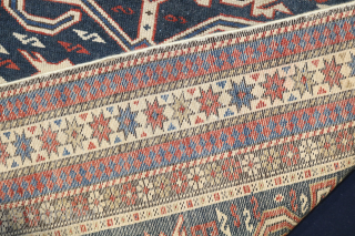 Kaukasischer Perepedil Teppich in einem guten Zustand Maß: 118x89cm                         ...