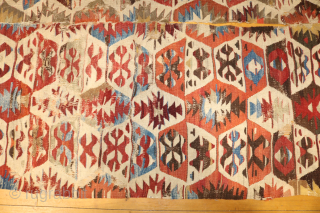 Aksaray Kelim um1800 260x130cm  Sie können mich gerne über Rugrabbit oder direkt per Email kontaktieren. Meine Emailadresse lautet salihunal@msn.com Feel free to contact me via Rugrabbit or directly via email. My  ...