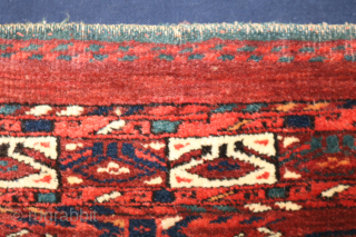 Karadashli Yomud Chuval
120 x 59 cm (3' 11" x 1' 11")

Condition: good, mostly good pile. Sie können mich gerne über Rugrabbit oder direkt per Email kontaktieren. Meine Emailadresse lautet salihunal@msn.com Feel free  ...