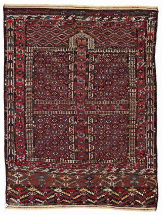 Yomut Ensi Rug
174 x 126 cm (5' 9" x 4' 2")
Turkmenistan, late 19th century
Condition: very good, good pile,
Warp: wool, weft: wool, pile: wool


salihunal@msn.com          