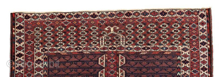 Yomud Ensi
156 x 133 cm (5' 1" x 4' 4")
Turkmenistan, second half 19th century
Condition: good, low pile,
Warp: wool, weft: wool, pile: wool


salihunal@msn.com           