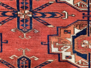 Superior antique Tekke 6 gul torba with great clarity.
Finely woven, size 120 x 45

Ex Ned Long collection.                