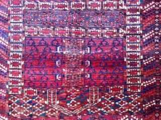 Small Tekke Ensi with good colors and shinny wool and a small hole                    