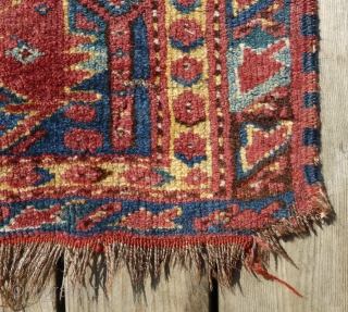 Ersari Beshir rug 19th cent. 
143 x 275 cm. Warp: Wool and goat hair. 
3 small old repairs (before 1965) as can be seen on detail images. 
All images are from outside  ...