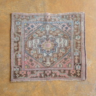 Antique Farahan

Woven Ca. 1900, Persia.

This rug was designed with the finest hand-spun natural wool. 

width:1'8" length: 1'10" rug category size: 3'x5' and smaller

dominant colors: Salmon & Blue      