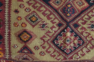 Antique Yastik. This rug is a rare Yastik Kelim with metal thread in between. This item has a very fine weave.
This Yastik is from Turkey.

width: 1'6"
length: 2'2"
size category: 3'x5' and smaller
dominant colors:  ...