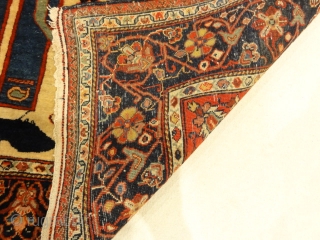 Antique Sarouk Farahan Very Rare Shahpour Figure Genuine Handmade Woven Carpet Art Natural Dyed Wool

3'6" x 5'2"                