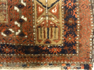 Antique Original Persian Baluch Meditation Rug
3'3" x 5'4"                         