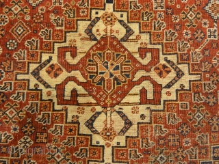 Antique Persian Qashqai Rug
4’4″ x 5’11”                           