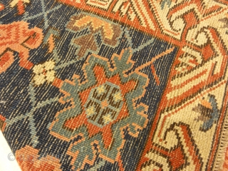 Antique Seichur Kuba Western Flowers Rug
3’2″ x 4’10”                         