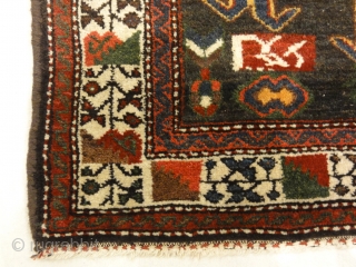 Antique Armenian Gole Farangi Bakhtiari Rug
5′ x 7’7″                         