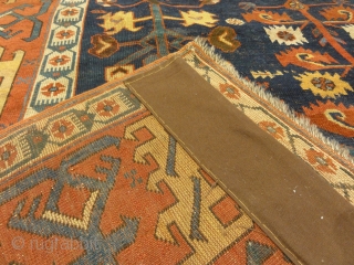 17th Century Pre-Proto Kurdish Shrub Carpet
5’7″ x 9’6″                         