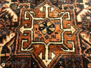 Antique Khamseh Original Southwest Persian Rug
2'5" x 2'5"                         