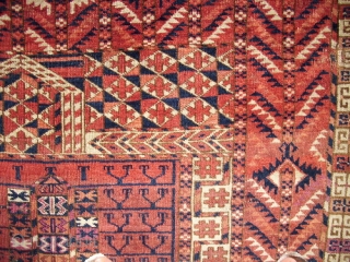 Tekke Engsi, Turkmenistan, um 1880, 113 x 132 cm                        