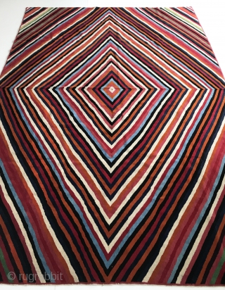 Size: 11.5” x 8” (250 x 350 cm).
100% wool/natural dye.
300 knots per inch.
VERY SOFT AND LIGHT!
Handmade in Turkmenistan.
Pattern based on a contemporary design (by M. Alessandra) for Nodus Rugs.(https://www.nodusrug.it/en/rugs_collection_tab.php?ID=ZZZEP)
One-off piece.
POR.
Turkmen   