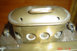 German braas/copper licht box
F.F.A.schul Z O 15cm x 22cmx10cm
Blendlat 07 MZ23 BERLIN N
pazyryk antique amsterdam                  