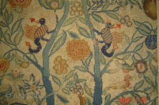 Antique Needlework/pictural
size:58cmx47cm
Wool/erly 17century
Pazyryk antique Amsterdam                            