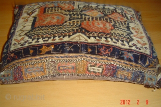 19th/ early 20th century ghashgai bag
Excellent condition, some synthetic colors
38cmx29cm
pazyryk Amsterdam                      